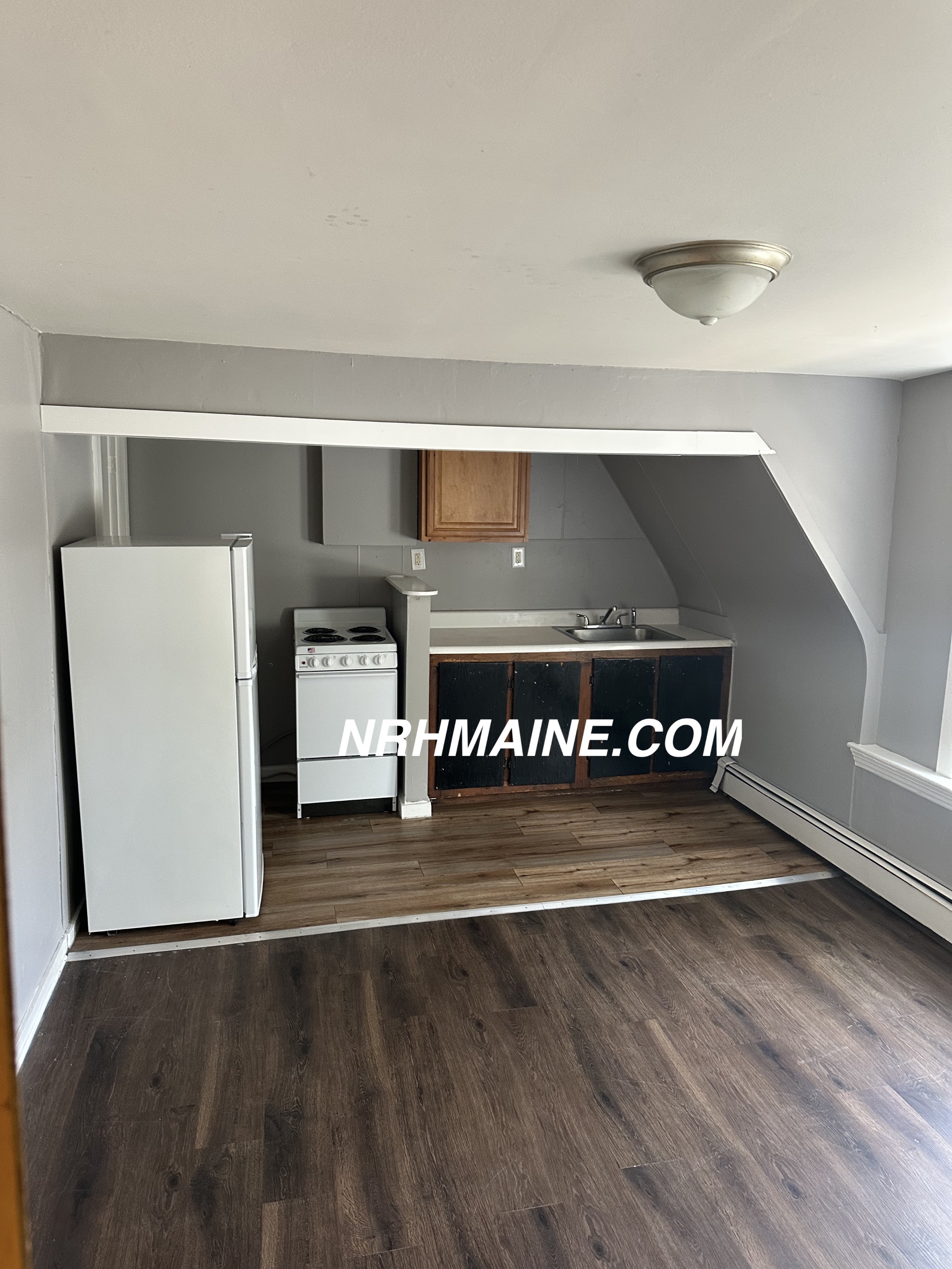 16 Cottage Street - 7